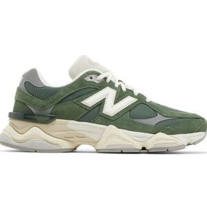 New Balance 9060, size 10